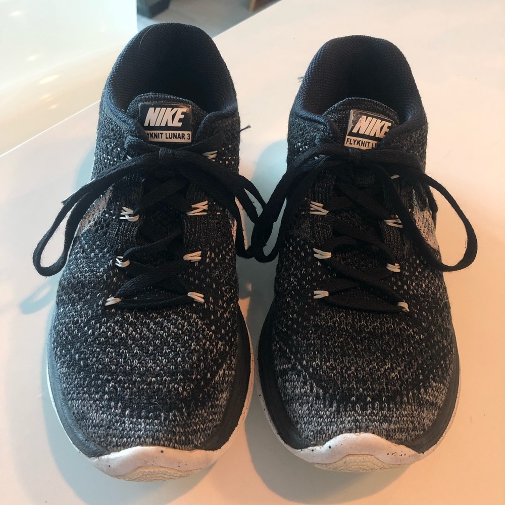 Nike Flyknit Lunar 3